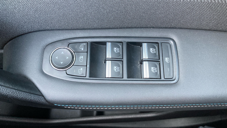 Renault Symbioz 1.6 E-Tech FHEV 145 Iconic Esprit Alpine 5dr Auto Hybrid Estate